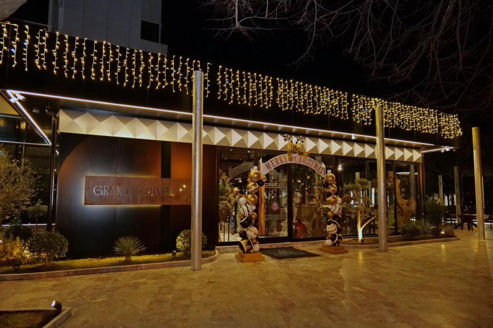 Grand Hotel Europa Shkoder Bagian luar foto