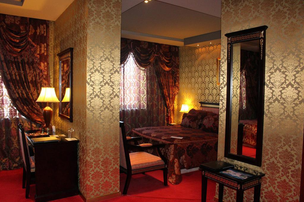 Grand Hotel Europa Shkoder Bagian luar foto